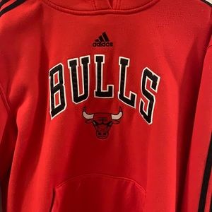 Adidas Chicago Bulls Sweatshirt (w/ hood)